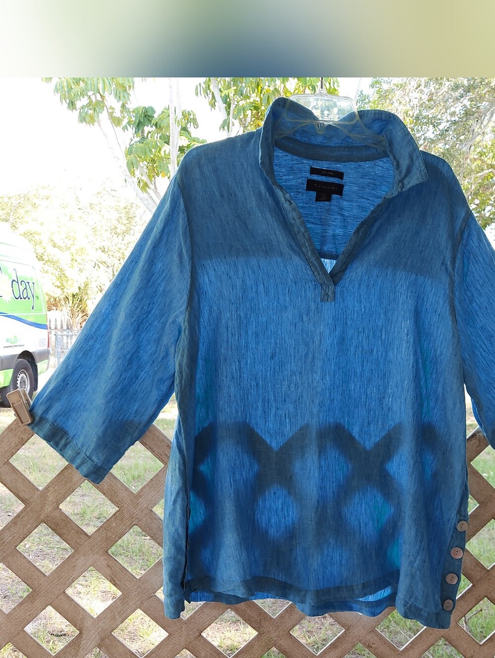 Tahari Turquoise 100% Linen Top with Label Detail